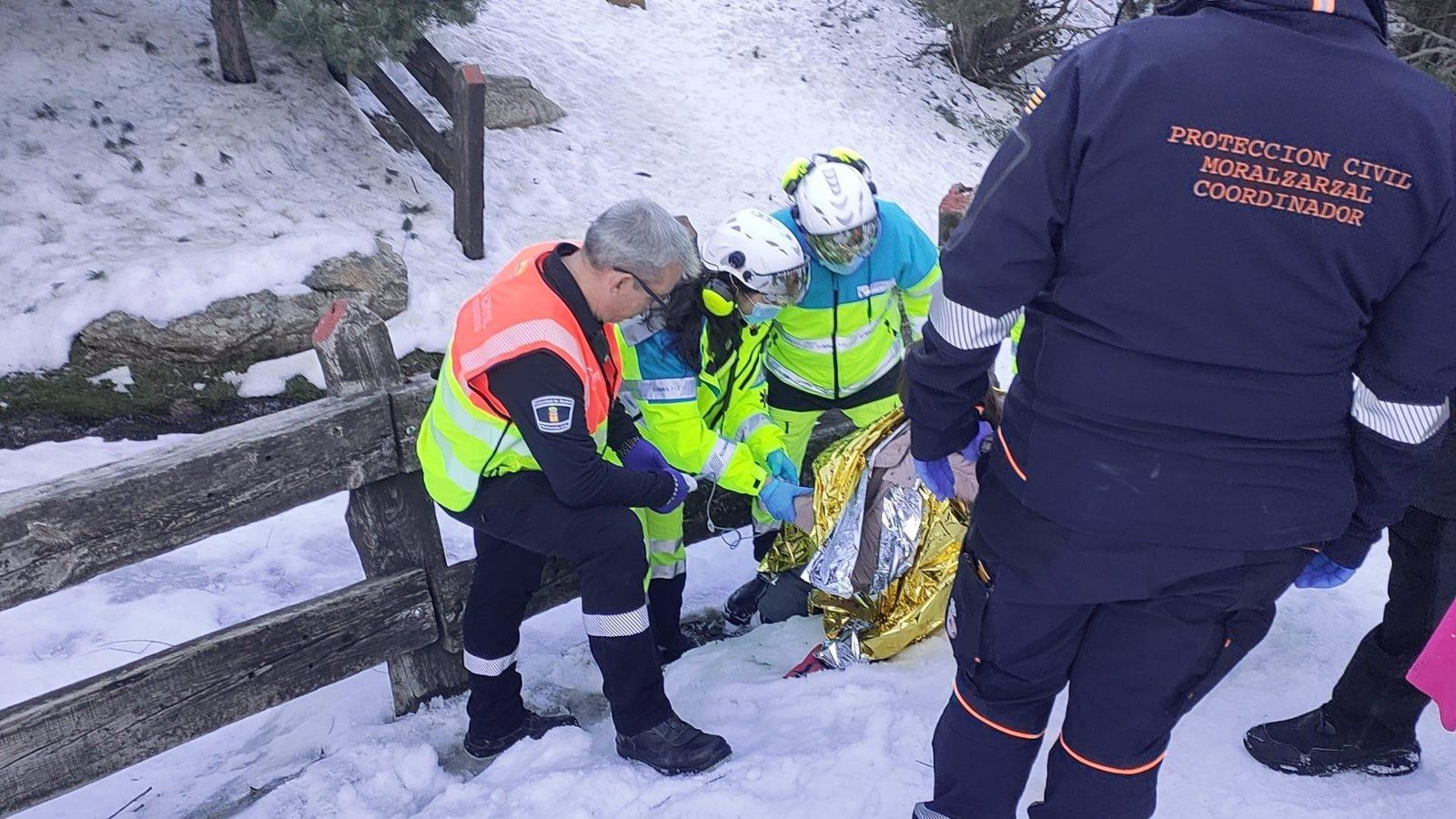 Dos accidentes en los que se ven involucrados trineos llevan al hospital a un chico de 13 y a una chica de 15