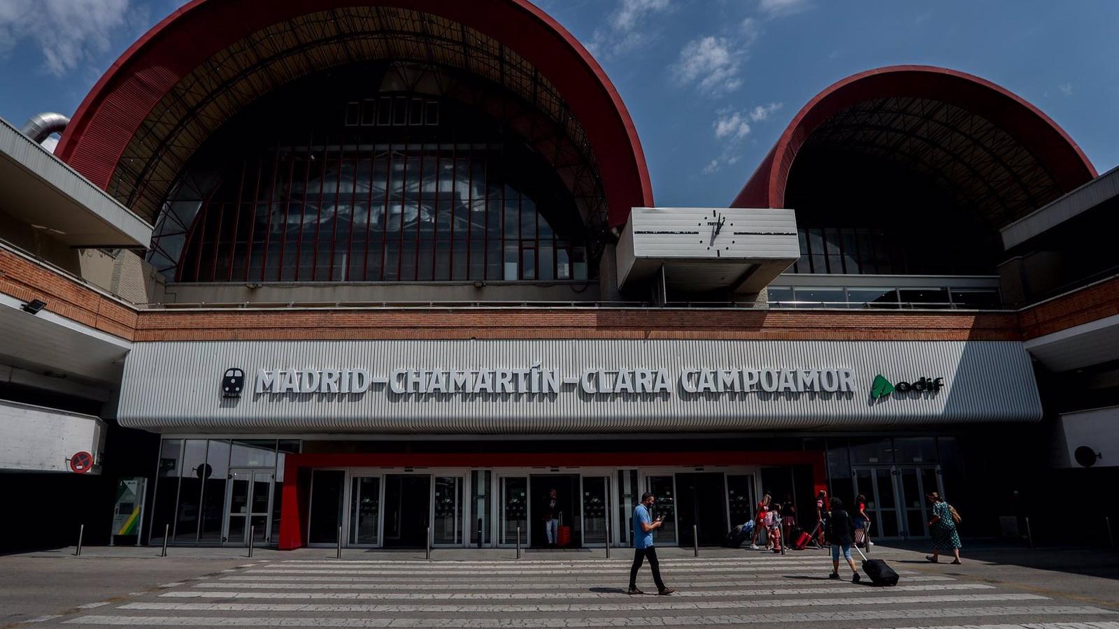 Metro refuerza la L1 y la L10 por el cierre del tramo de Cercanías entre Nuevos Ministerios y Chamartín