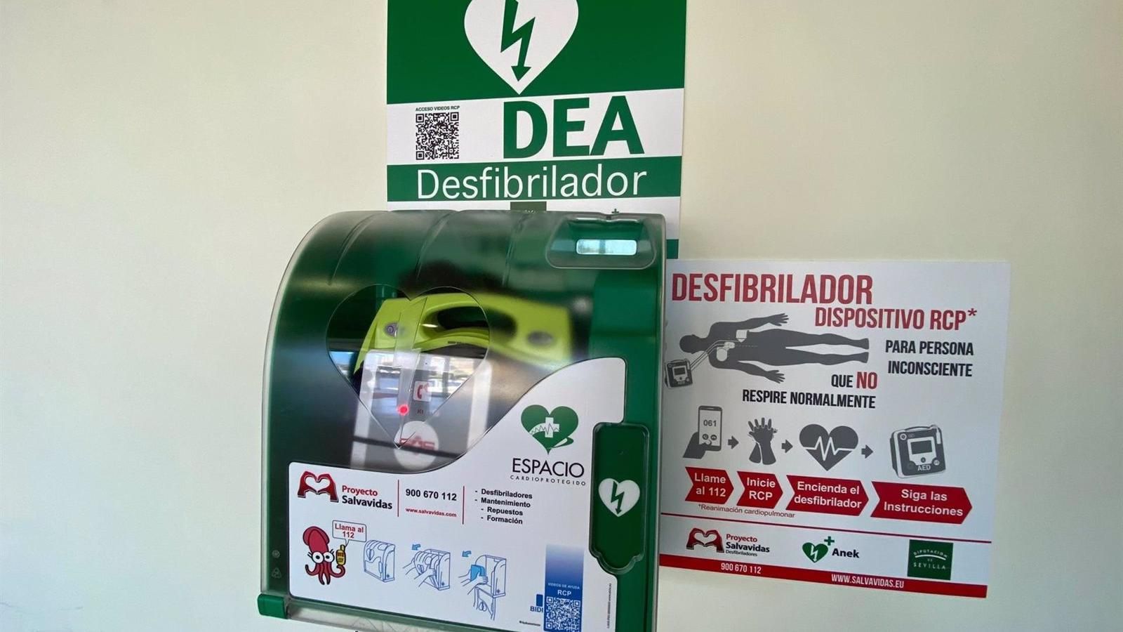 Los puntos de encuentro de la Policía Local de Torrejón suman diez nuevos desfibriladores semiautomáticos