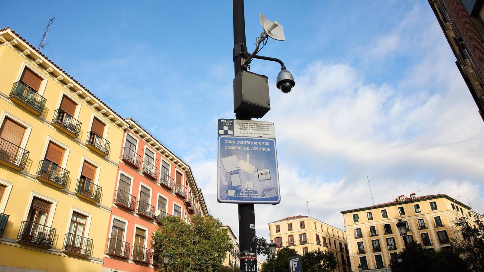 Lavapiés sumará 17 cámaras de vigilancia y Chueca estrenará un total de 26