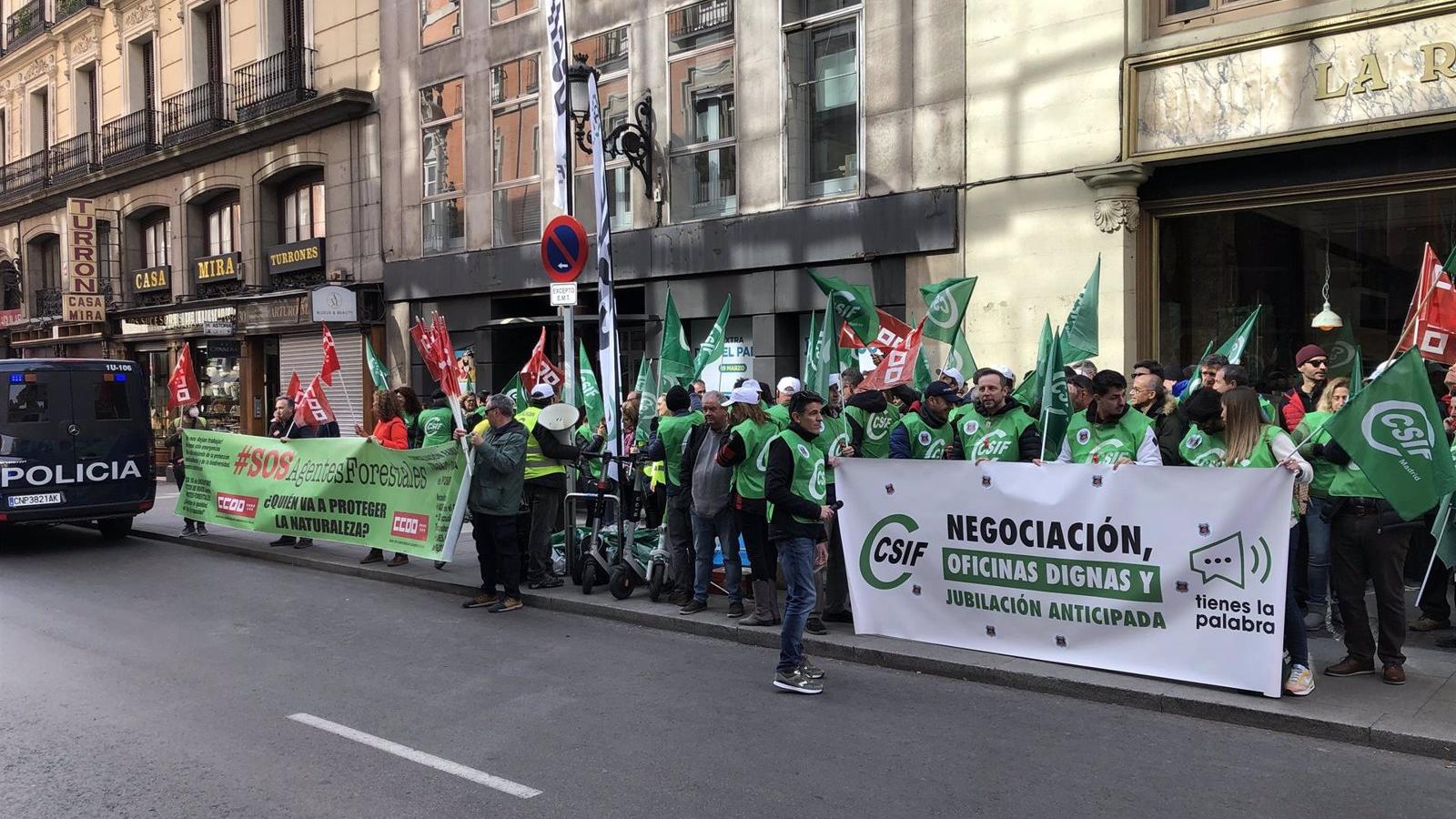 Los agentes forestales piden una mejora de condiciones y la apertura de un proceso negociador