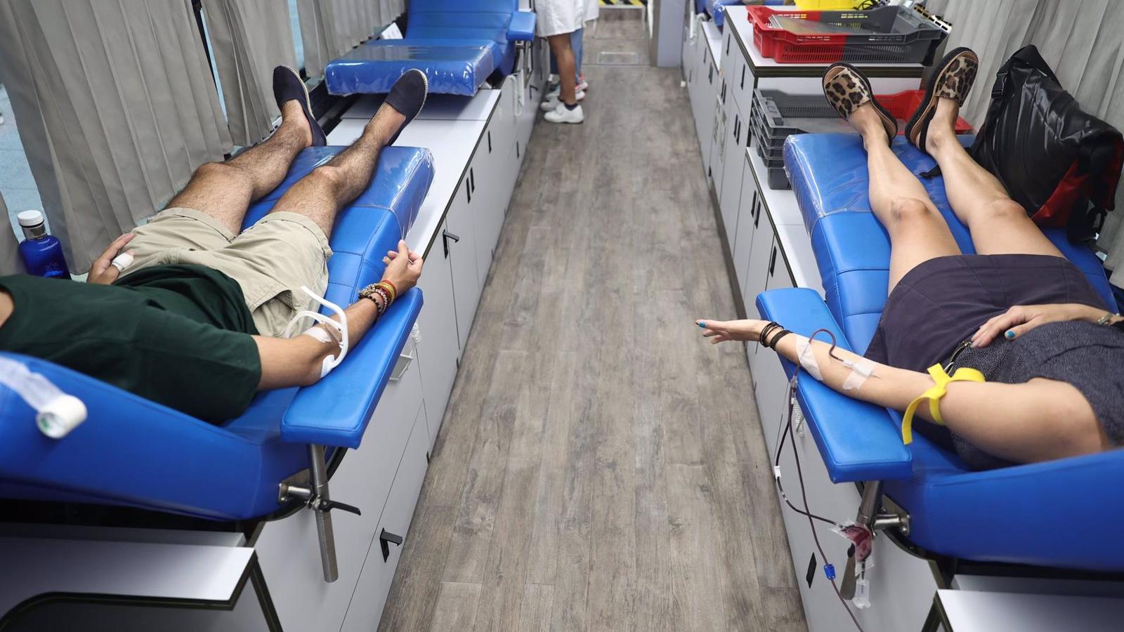 Las reservas de sangre de los tipos A+, A-, 0- y B+, en alerta roja