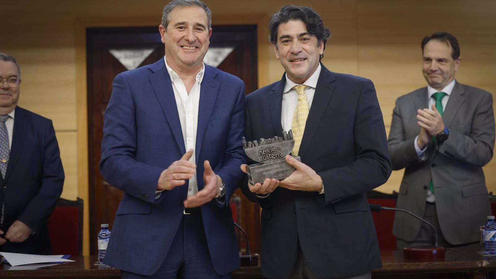 La Comunidad recibe el premio de Madrid Subterra por la "apuesta de las energías renovables del subsuelo" en la L11