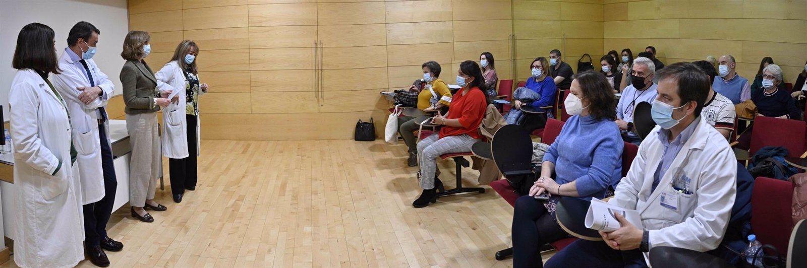 El Hospital Gregorio Marañón pone en marcha en marzo la segunda edición de la escuela para familiares de personas con esclerosis múltiple