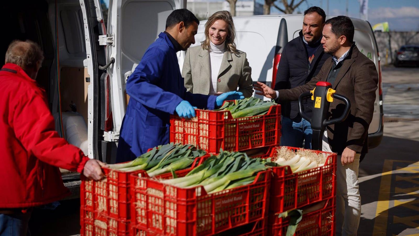 En marcha 'Madrid Rural', el primer gran mercado de frutas y verduras de la región