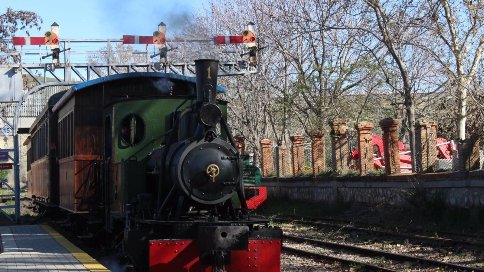 El Tren de Arganda comenzó su temporada de primavera hasta el domingo 28 de mayo