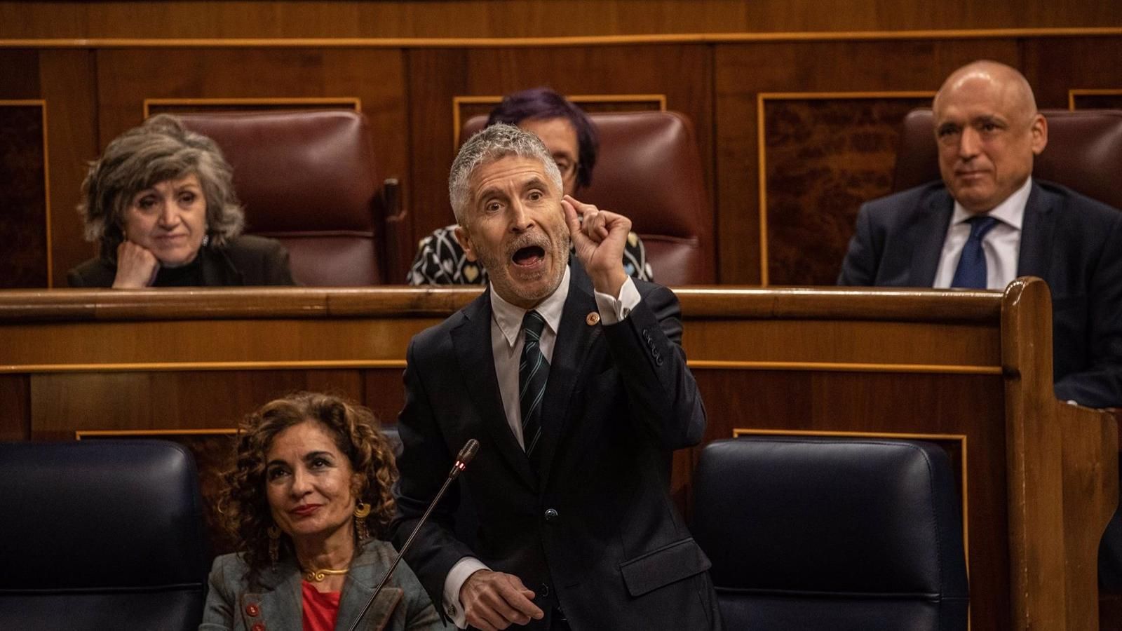 El PP acusa a Marlaska de "tapar" la cocaína y prostíbulos del Tito Berni con la investigación del 'caso cuarteles'