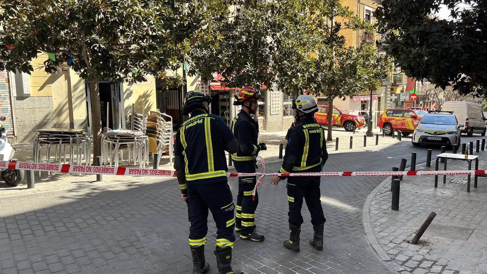 Los vecinos del inmueble de Lavapiés desalojado podrían volver a sus casas el fin de semana si no surgen contratiempos