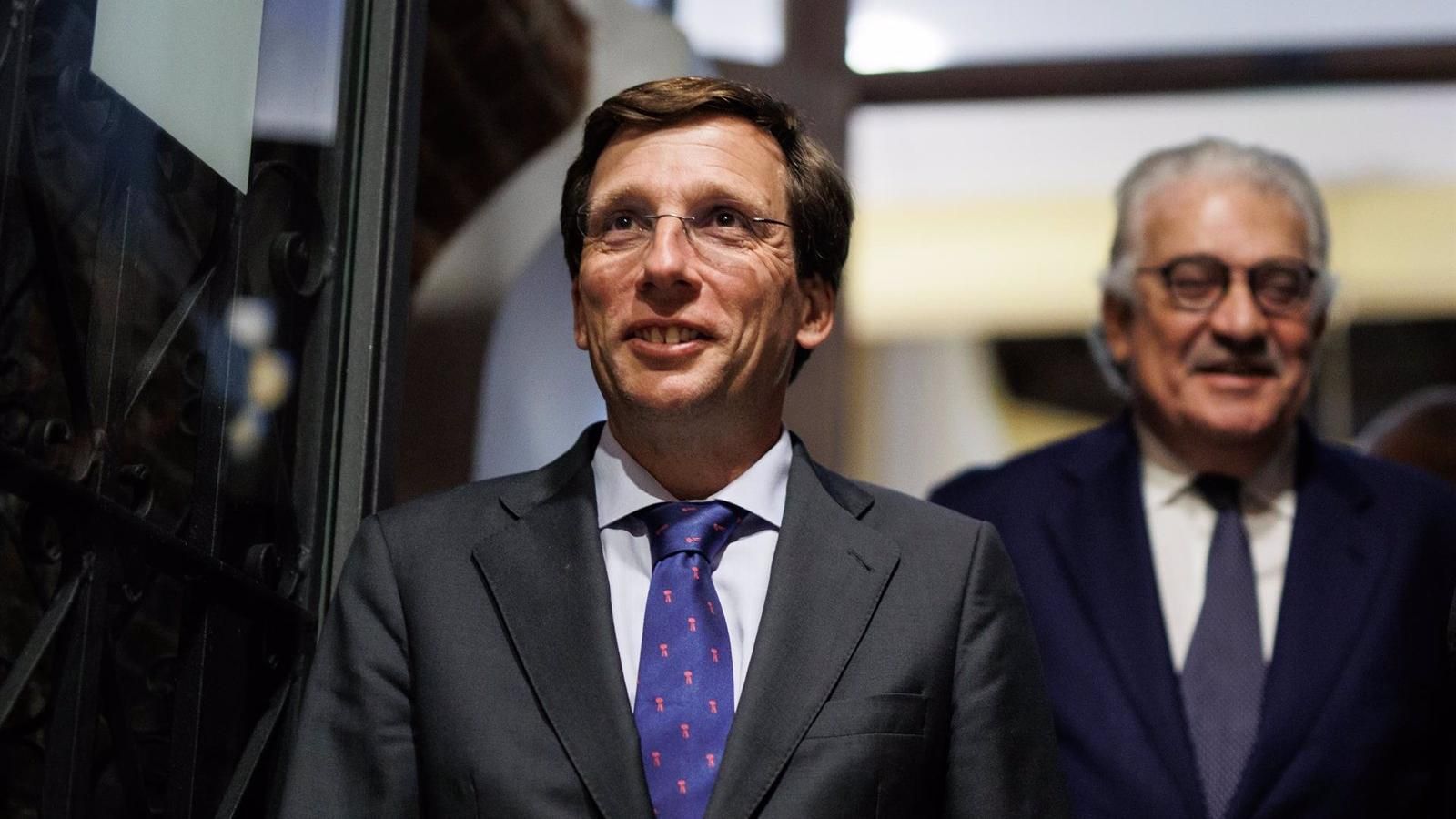 Martínez-Almeida defiende que las familias numerosas "son un bien a proteger en la sociedad"