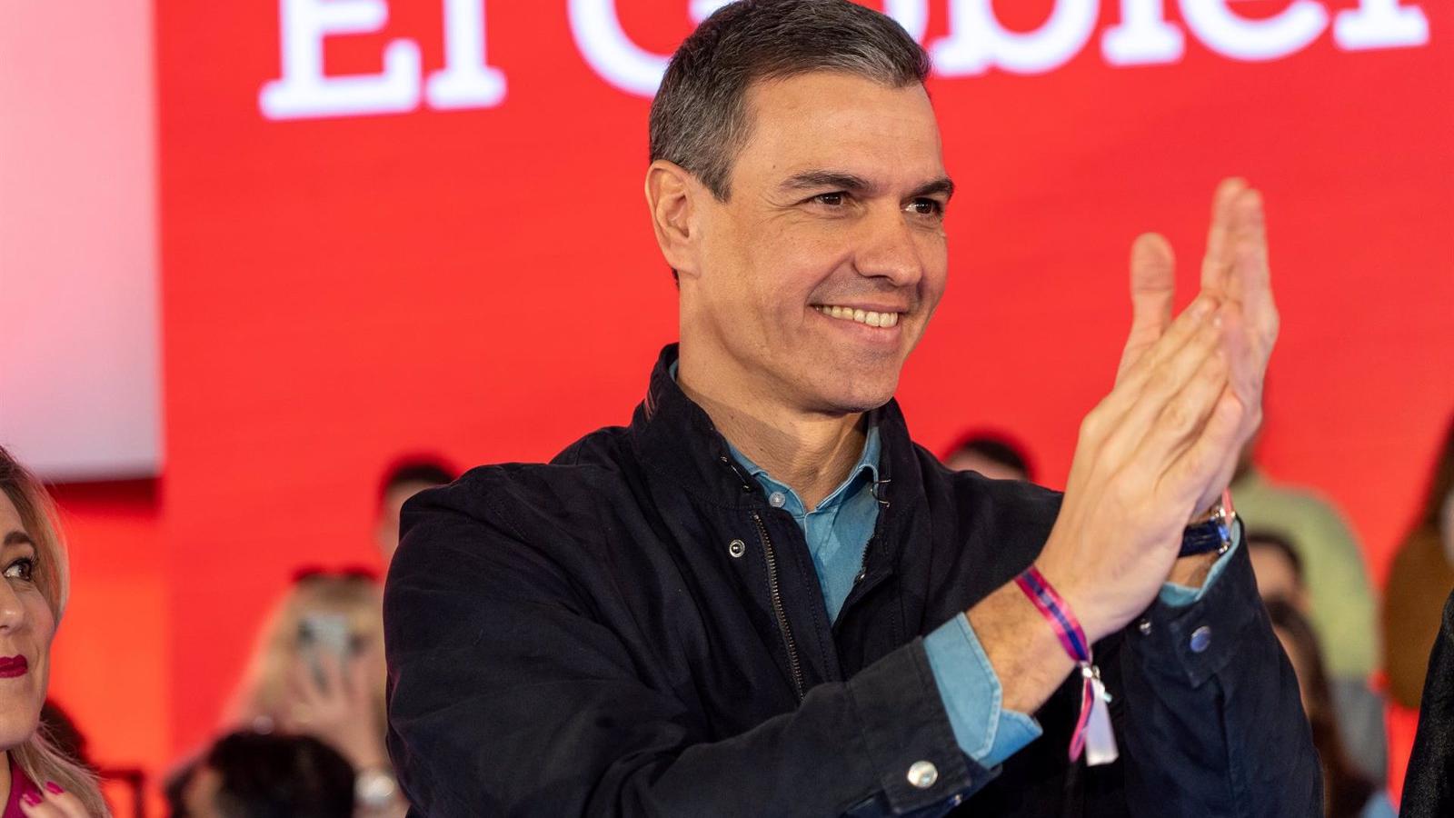 El CIS de Tezanos mantiene en cabeza al PSOE duplicando su ventaja sobre el PP