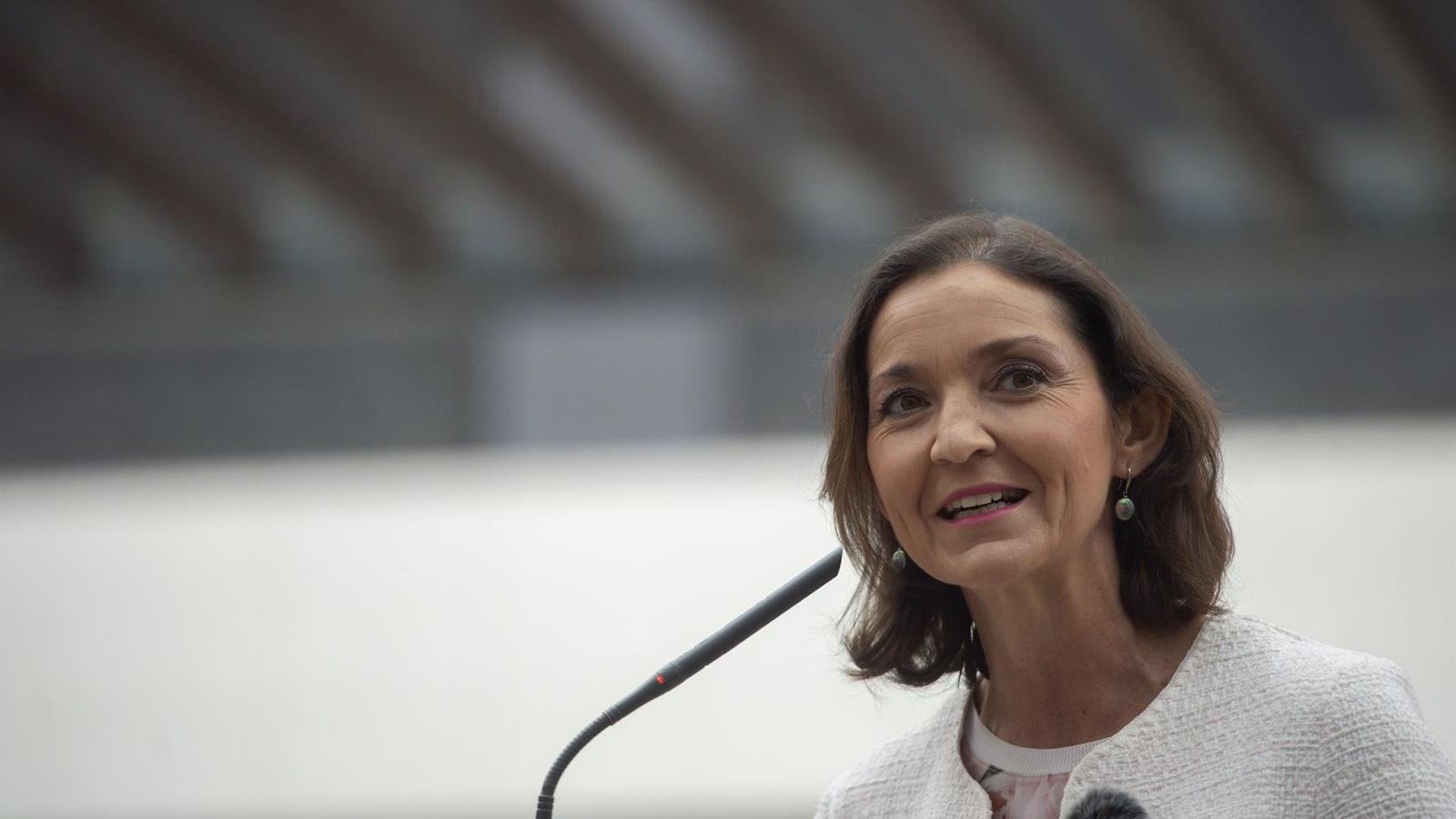 Reyes Maroto se compromete a poner en marcha políticas para combatir la desigualdad social