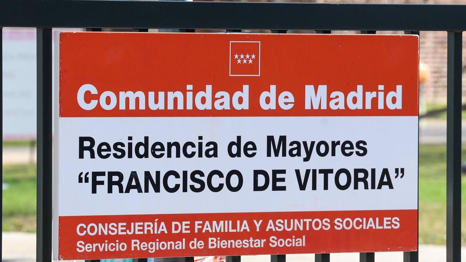 La Comunidad dice que el contrato de comidas de la residencia Francisco de Vitoria se cumple pero estará vigilante