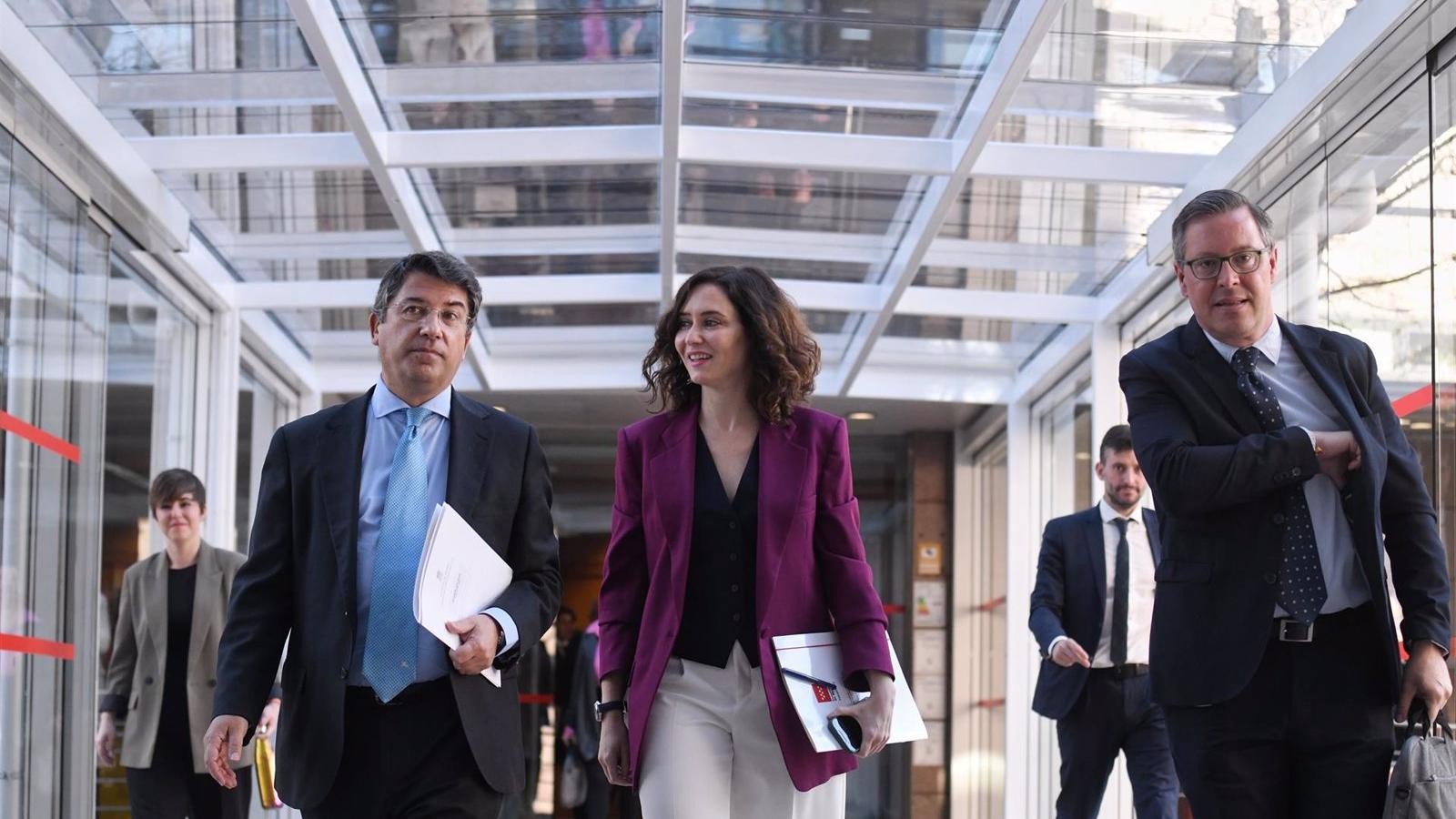 Díaz Ayuso espera que el exconsejero Reyero "salga imputado de sus declaraciones" ante el juez