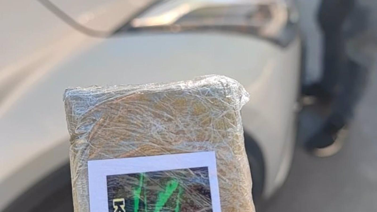Interceptados en Tetuán el cliente de un VTC con una placa de hachís y el conductor sin hoja de contratación previa