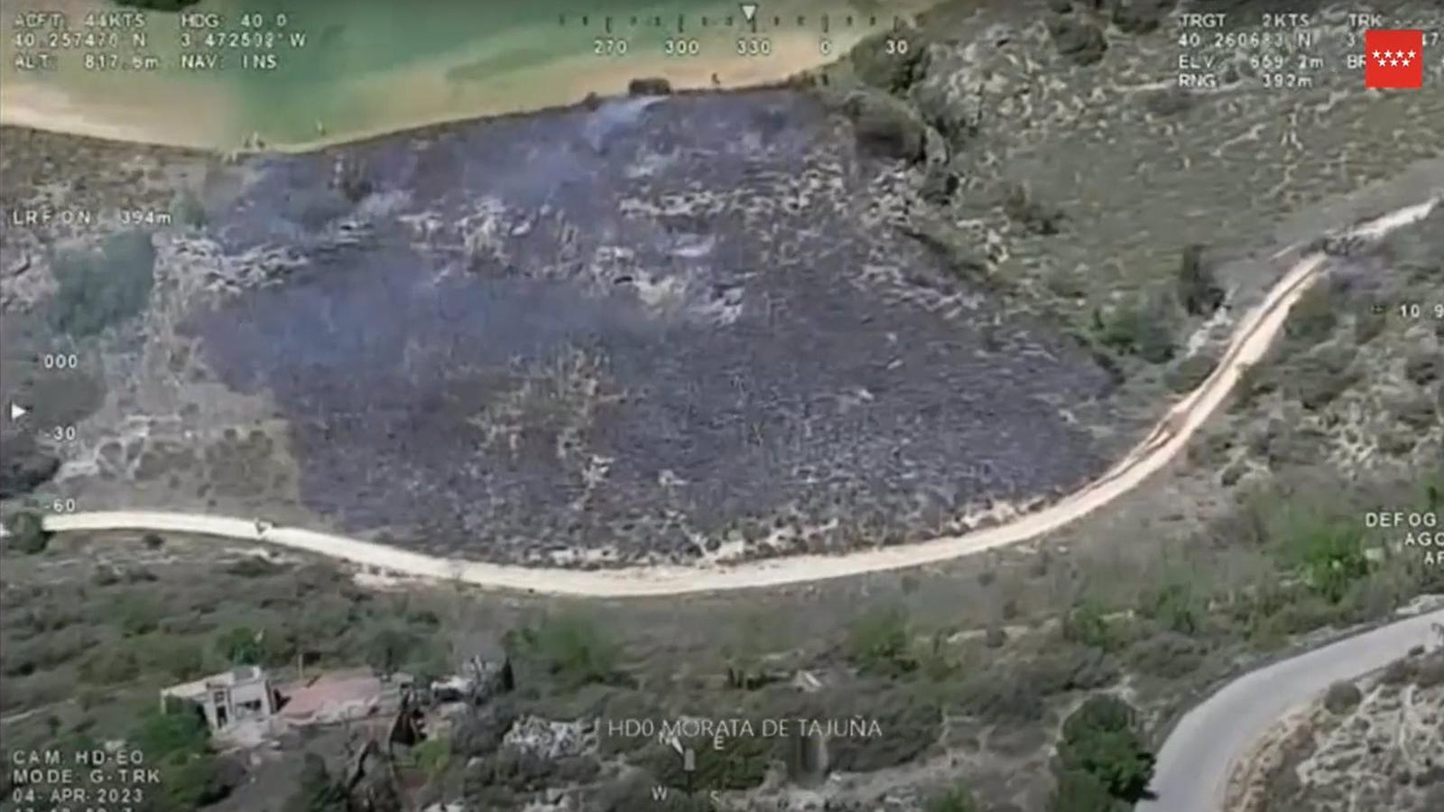  Controlado un fuego de monte bajo entre Arganda y Morata de Tajuña provocado por el fuego de un vehículo