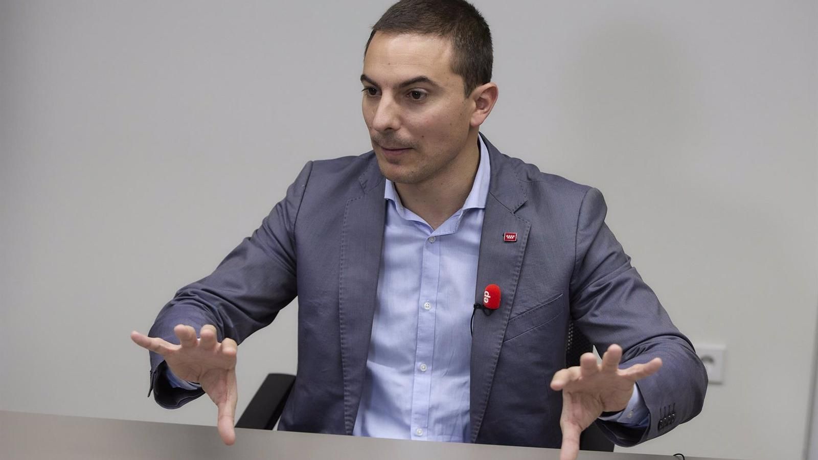 Lobato acusa a Díaz Ayuso de volver a proponer otro "cheque regalo para los ricos" con su rebaja fiscal
