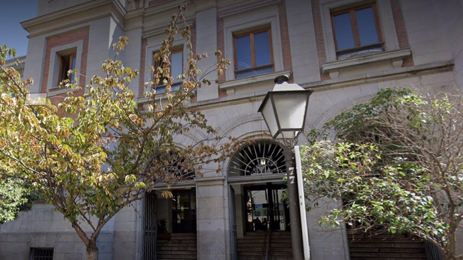 Asaltan un restaurante cubano de Lavapiés al grito de "fuera fascistas" y causan daños y lesiones a su personal