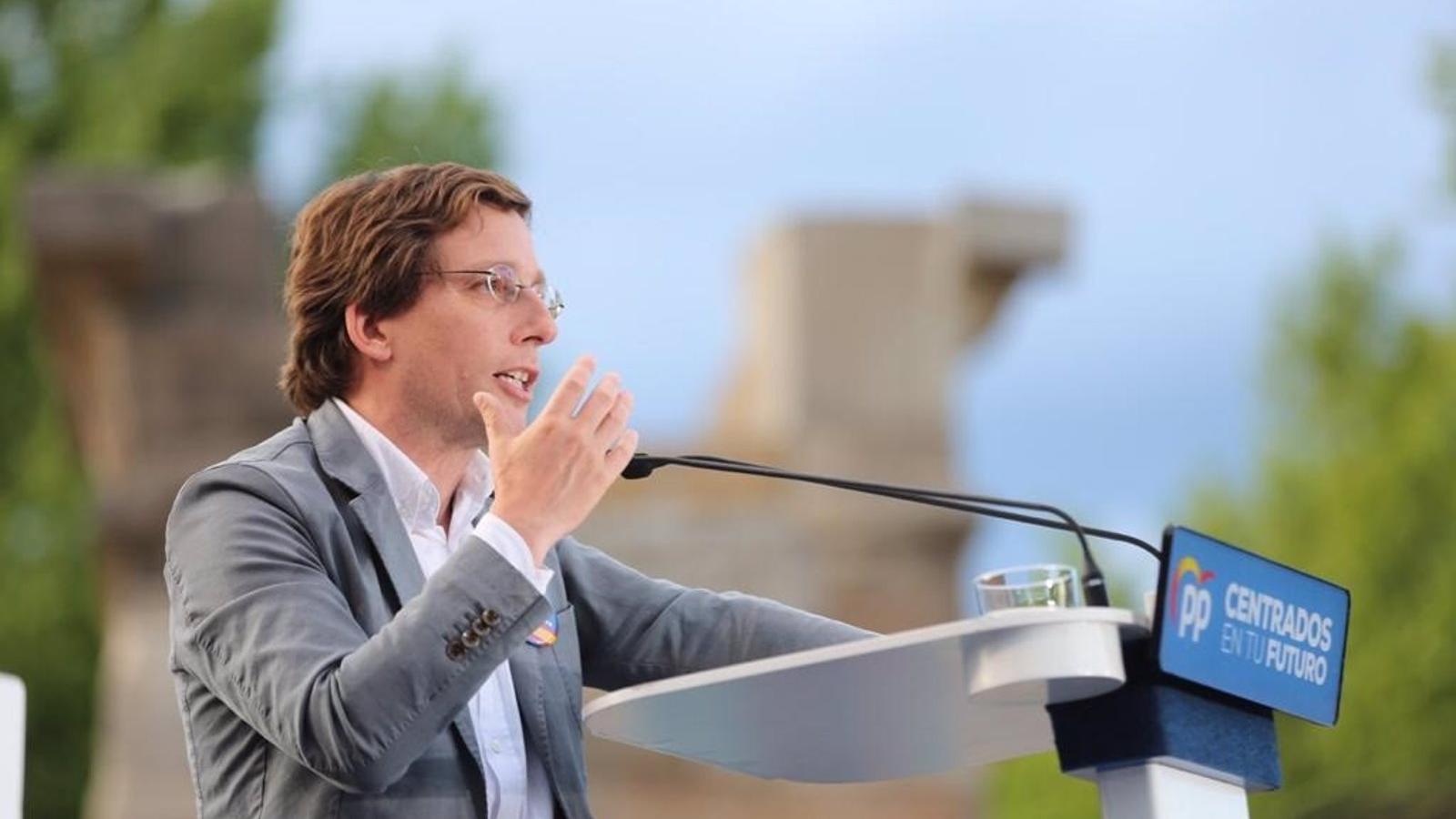 Martínez-Almeida se compromete a plantar medio millón de árboles y rehabilitar parques si es reelegido