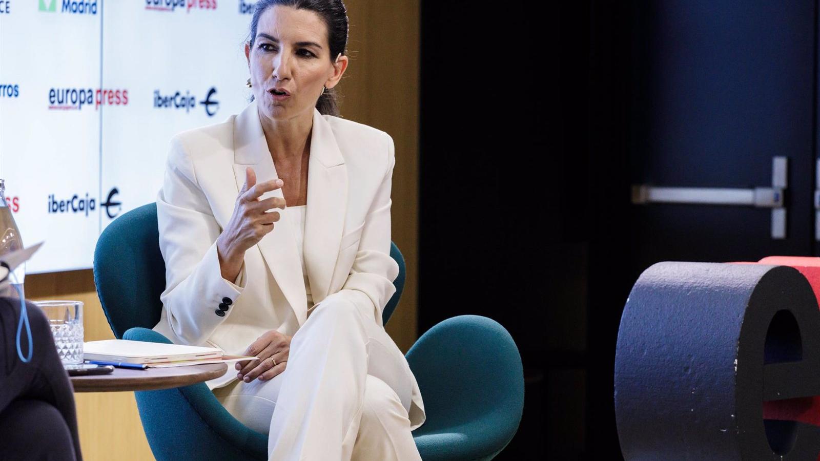 Monasterio dice que Ayuso "no ha sido sensible con los médicos" y que "la soberbia no sirve para negociar"