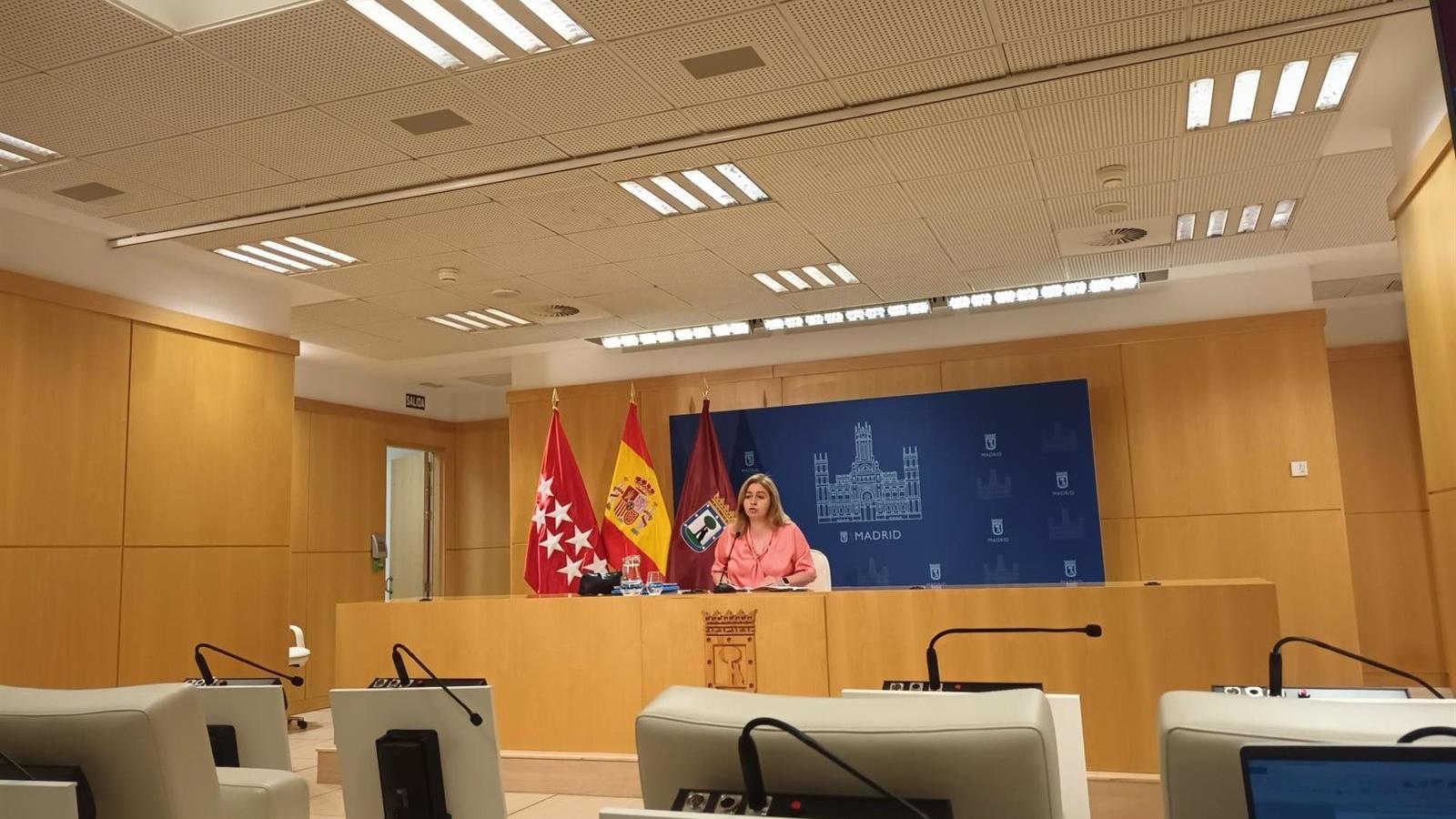 El PP se abre a matizar o rectificar las declaraciones del portavoz en Chamartín sobre las fuentes y los sin techo