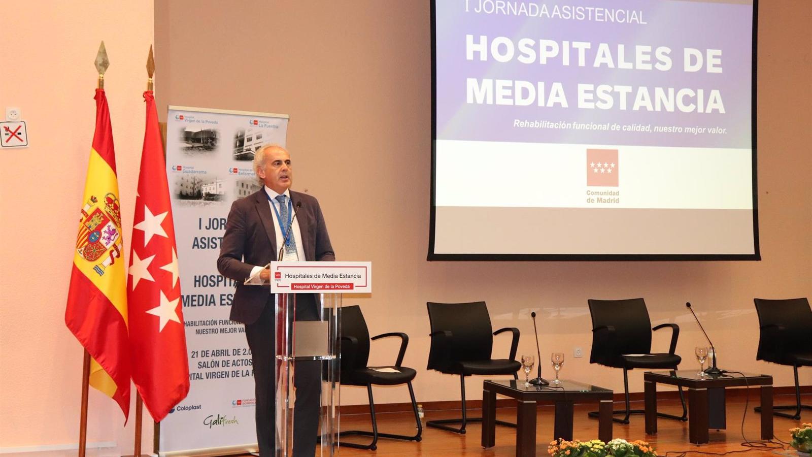 Escudero destaca la importancia de los cuidados continuados y de la rehabilitación en hospitales especializados