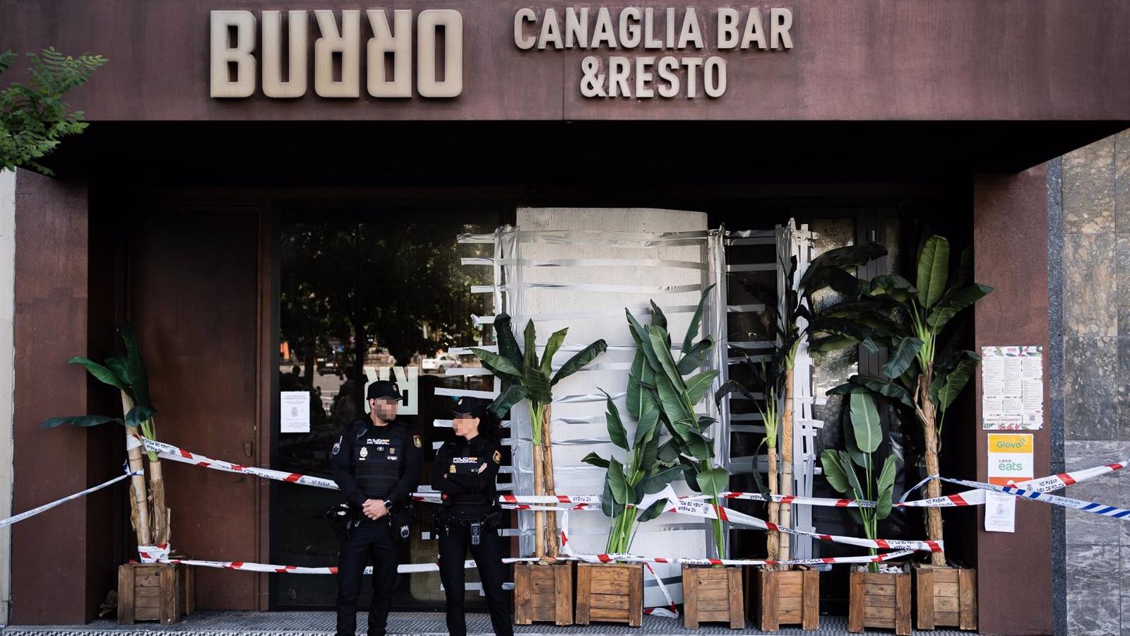 Martínez-Almeida se compromete a poner "todos los medios" para evitar sucesos como el incendio del restaurante en Manuel Becerra