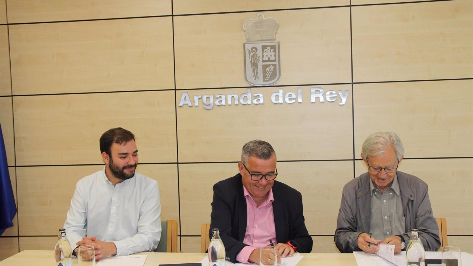 Suscrito el convenio para que continúe en funcionamiento el Centro Juvenil de Orientación para la Salud de Arganda