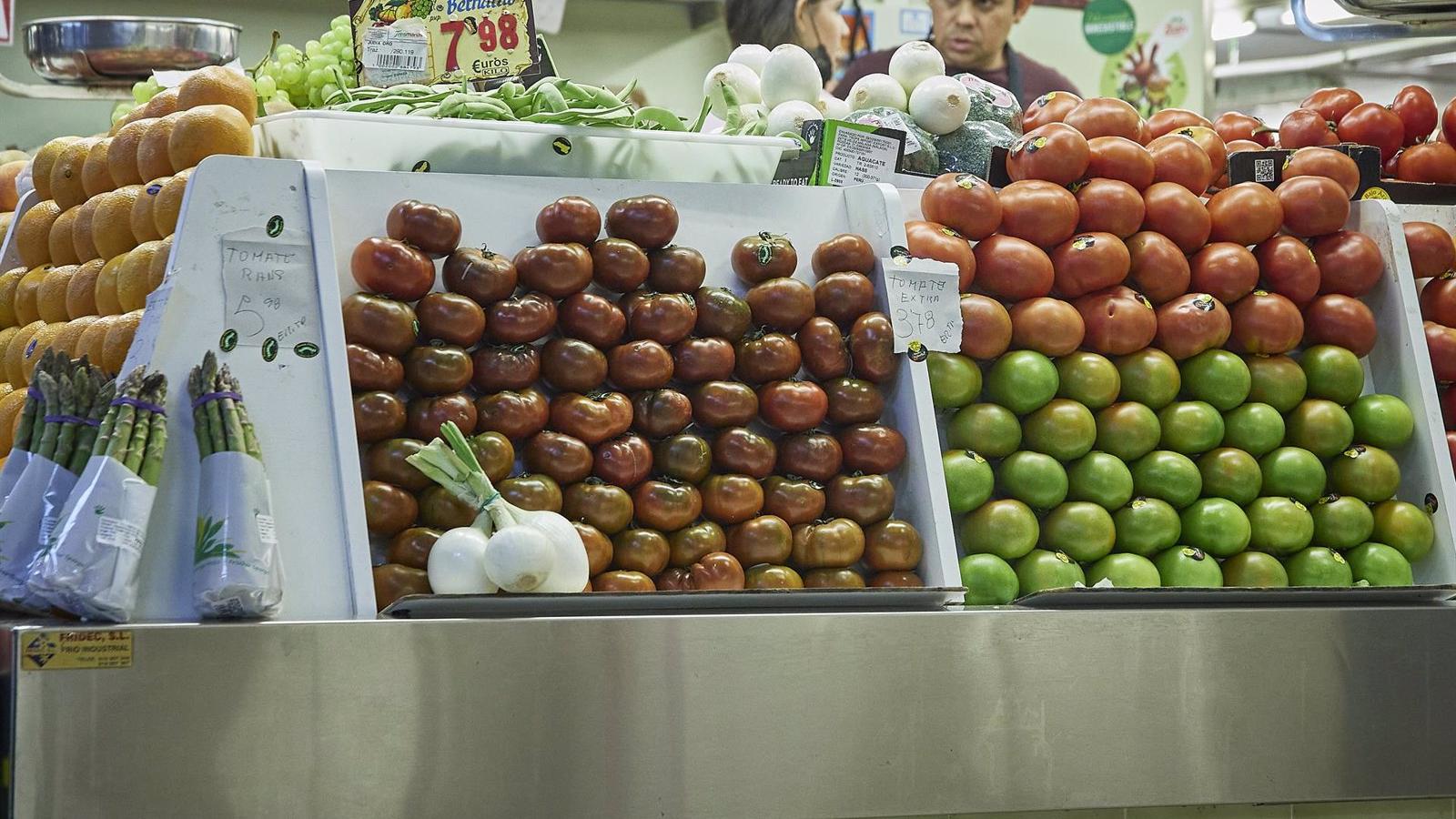 El Hospital de Villalba organiza un taller para formar a personas mayores en nutrición y manejo de medicamentos