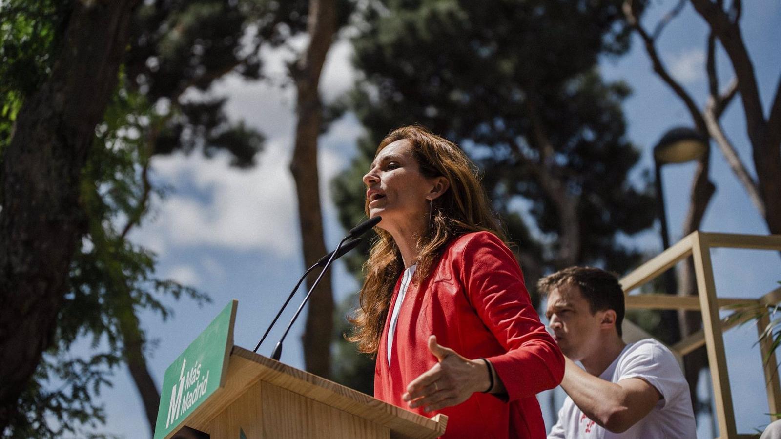 Mónica García dice que Ayuso ve "votantes con patas" mientras ella ve "ciudadanos con derechos"