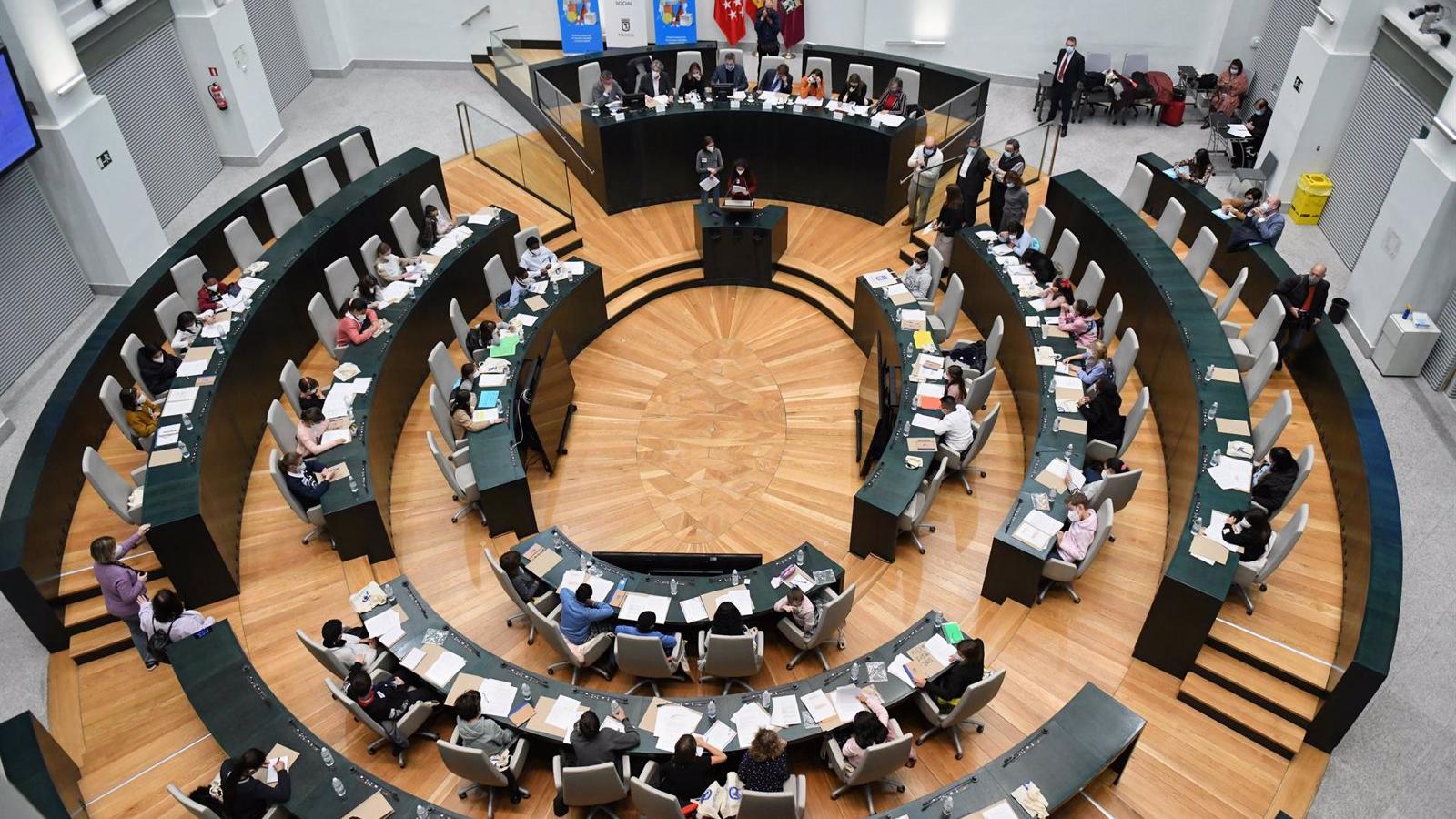 Martínez-Almeida se quedaría a tres concejales de la mayoría en el Ayuntamiento de Madrid