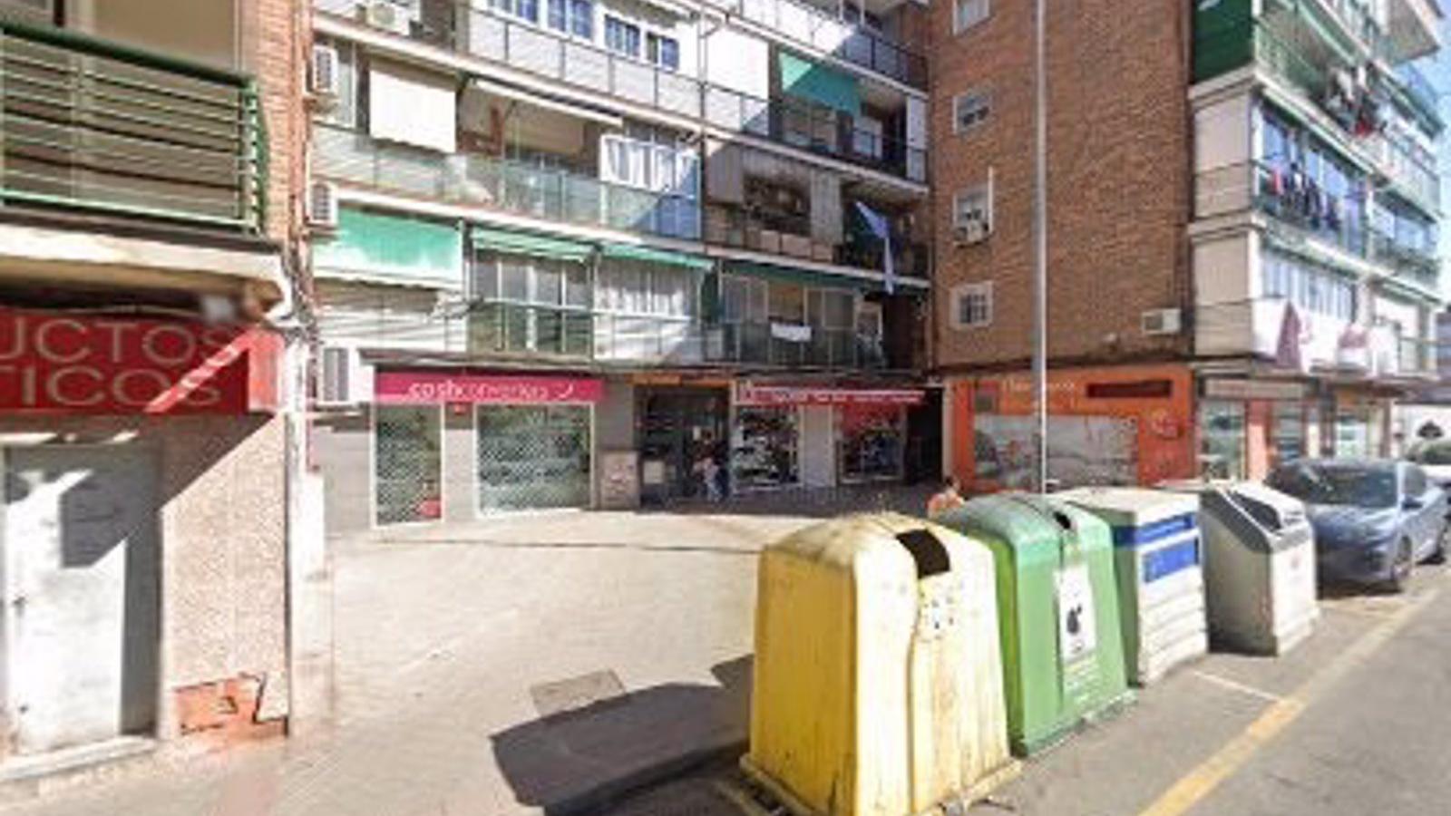 Un hombre apuñala a otro en Fuenlabrada tras discutir con un tercero por el robo de un móvil