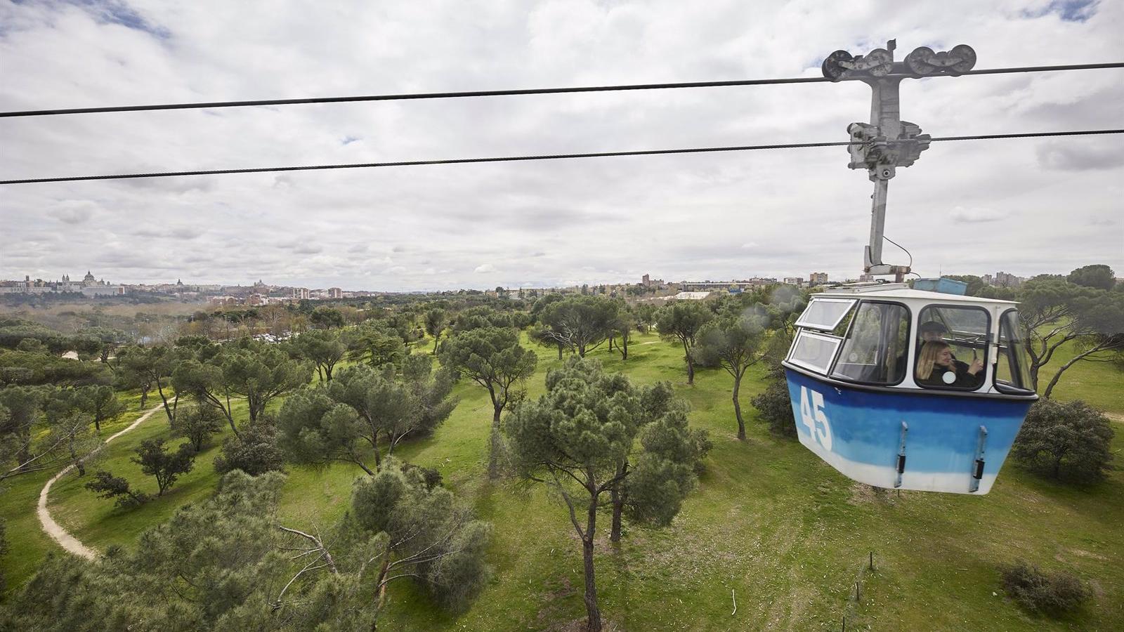 Martínez-Almeida apuesta por reformar el Teleférico, continuar la senda de Madrid Río y un bus para unir Vallecas y la Asamblea