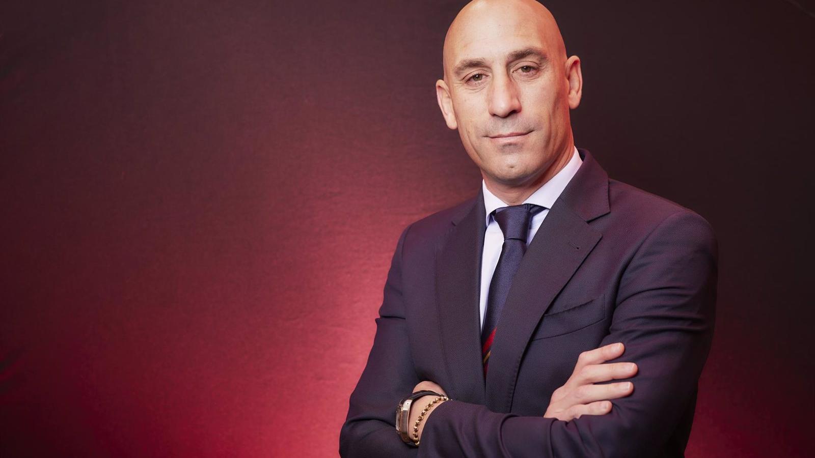 Rubiales propone construir un estadio nacional de la RFEF: "Lo merecemos tras muchos años de trabajo duro"