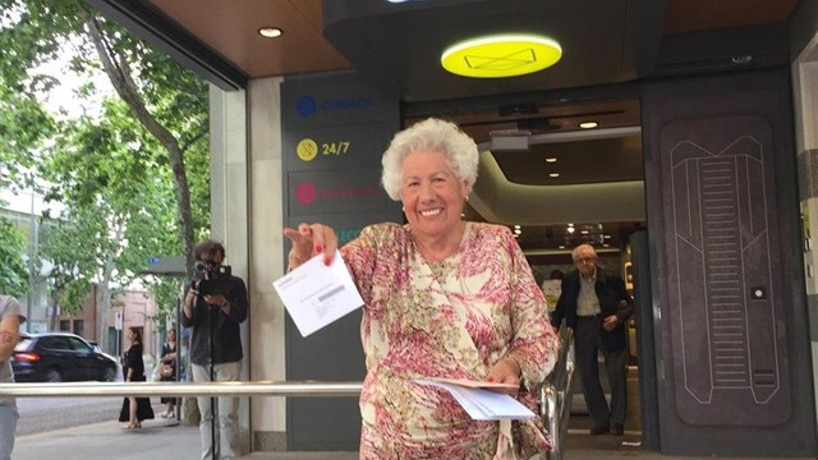 'Charito', la candidata más longeva con 99 años, no consigue volver a ser edil en Patones donde el PSOE revalida