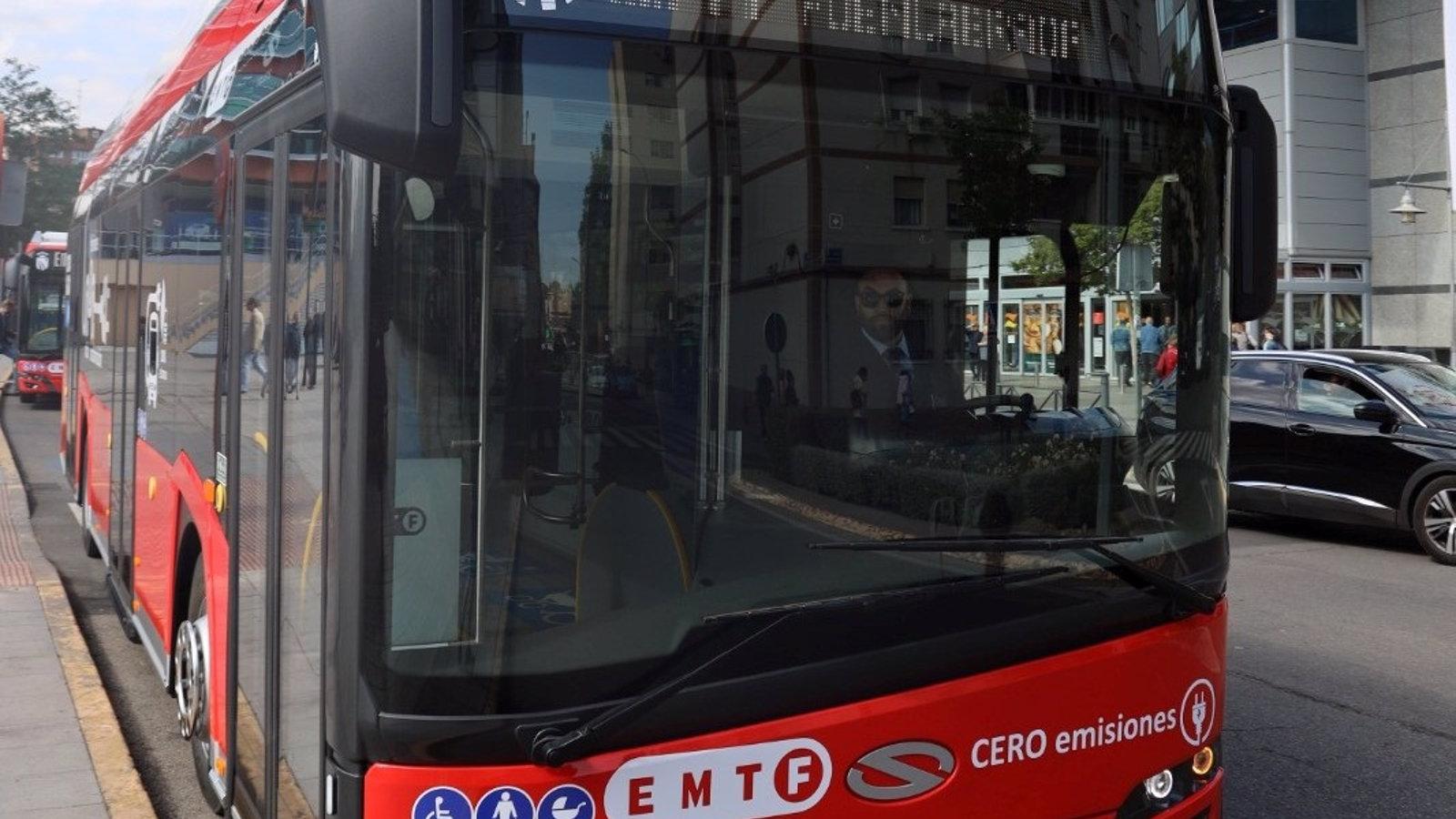 Comienzan a circular los cuatro primeros autobuses 100% eléctricos en Fuenlabrada