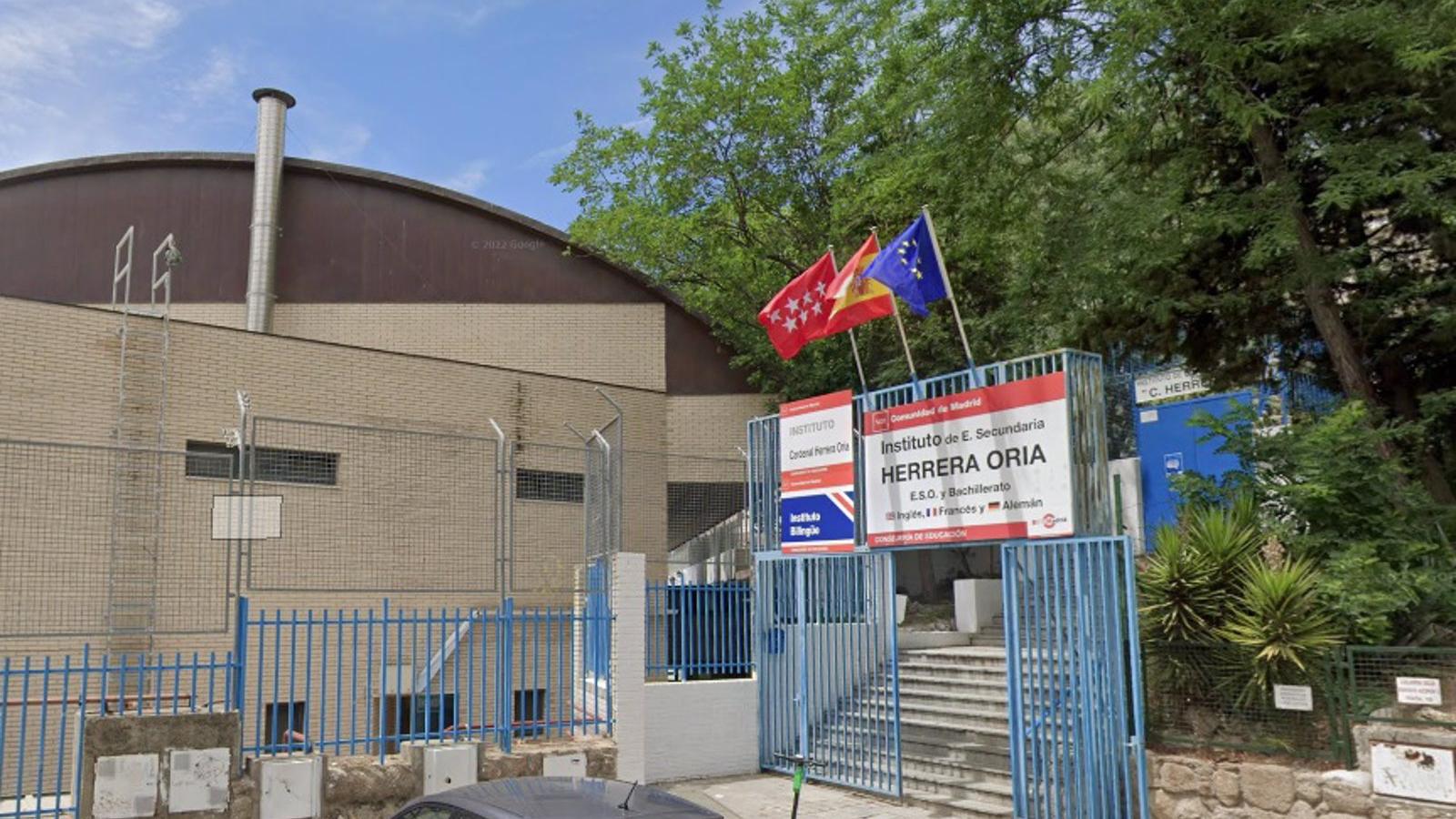 El Defensor del Pueblo abre actuación de oficio por el caso de una menor agredida sexualmente en un instituto de Madrid