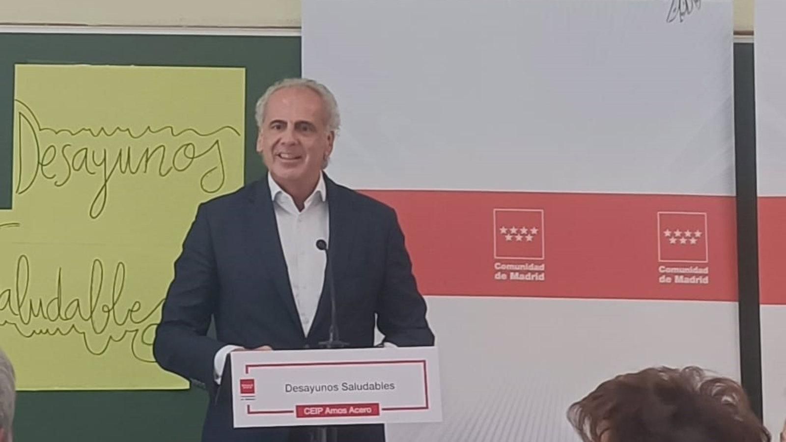 Escudero destaca el descenso en lista de espera quirúrgica, con una demora media de 49 días: "El plan está funcionando"