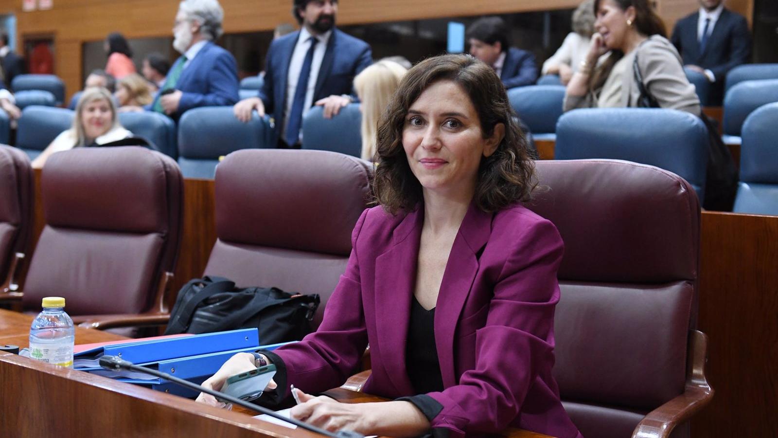 Díaz Ayuso considera que Vox vive de ir en contra del PP