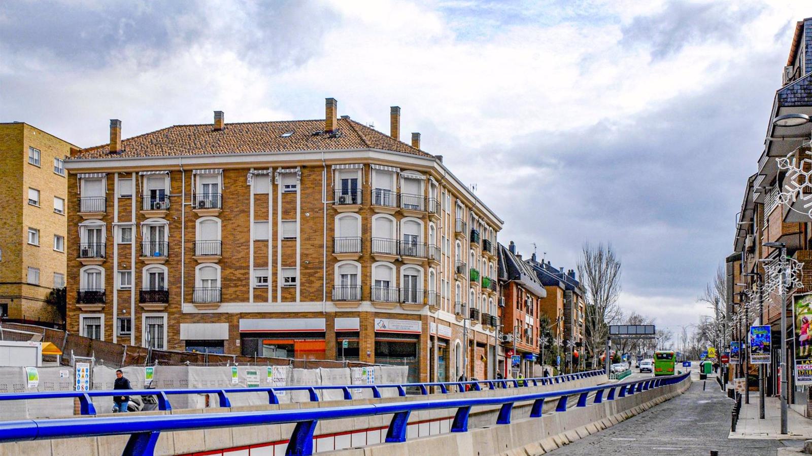 El esfuerzo para alquilar en Madrid cae dos puntos en cuatro años y sube cuatro en el caso de compra