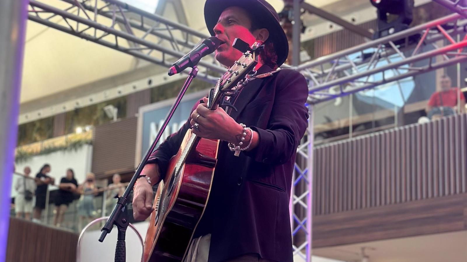 Xanadú celebró su vigésimo aniversario con la música de Coti como acompañamiento