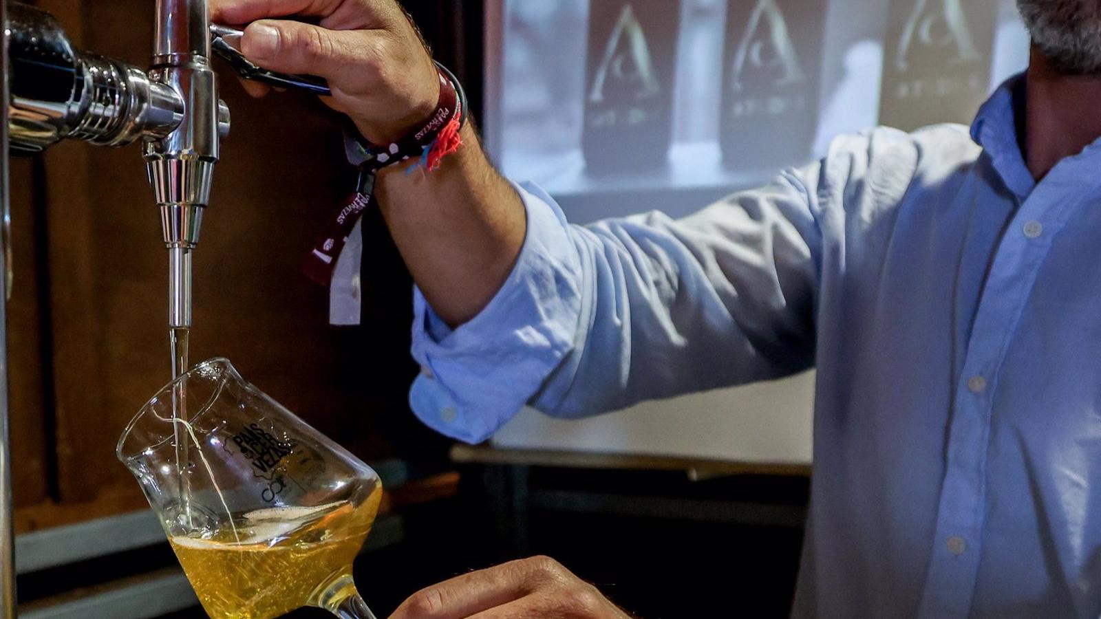 Los salarios subieron un 2,3% en 2021 en la Comunidad de Madrid