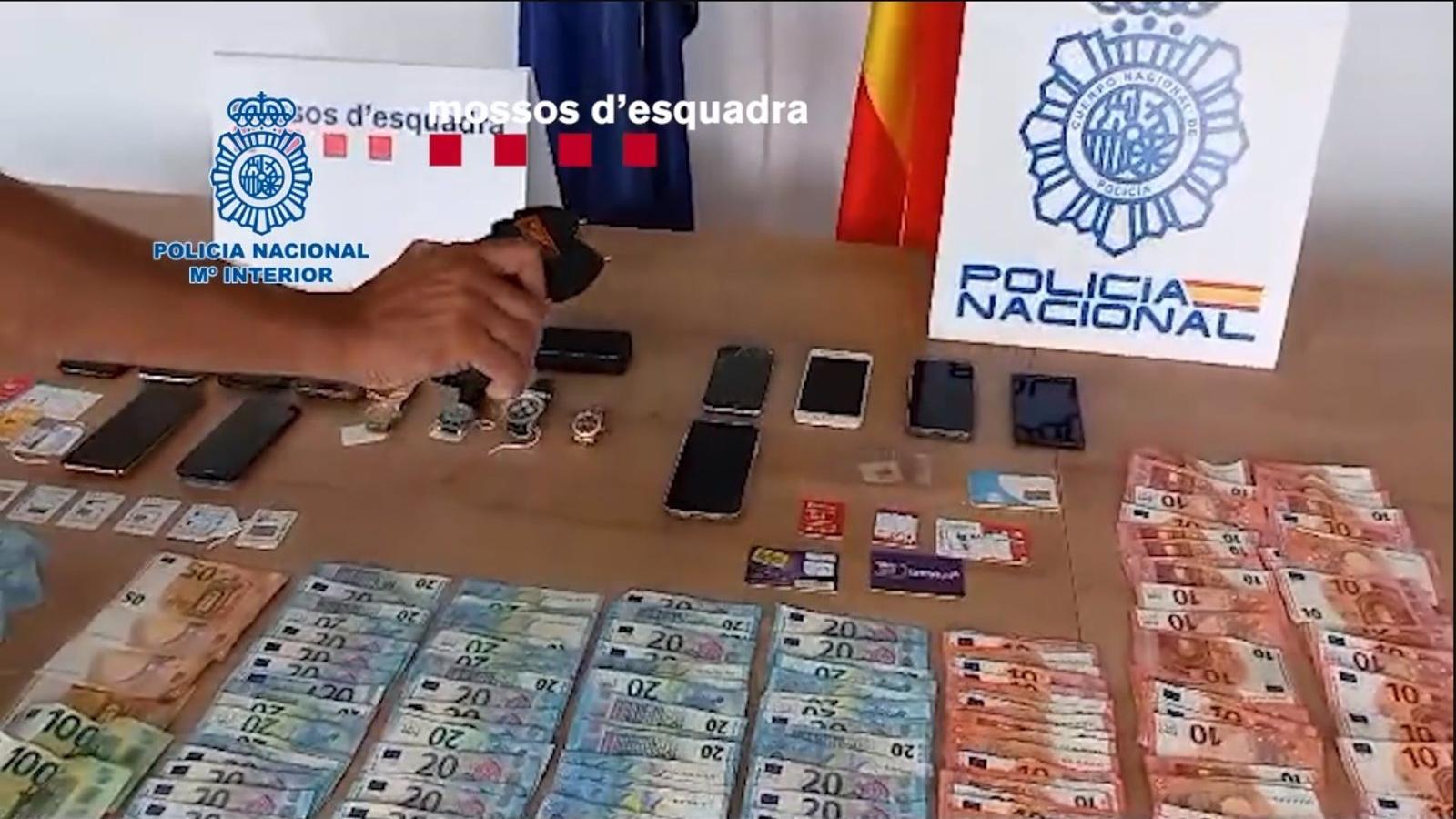 Dos detenidos en Parla y Ciempozuelos acusados de robar con violencia relojes de lujo en Barcelona