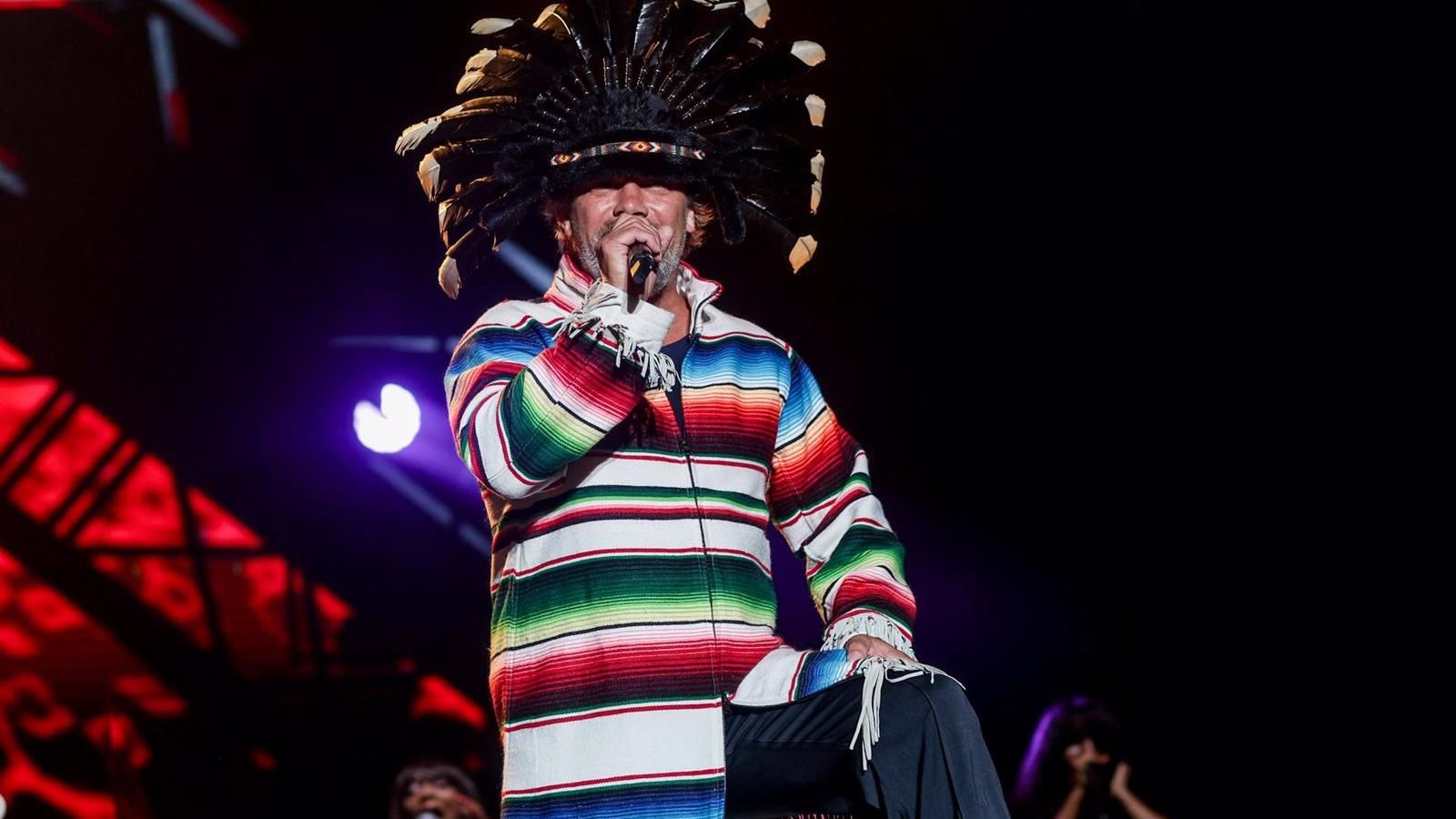Jamiroquai despliega todos sus hit noventeros ante más de 16.500 personas en la Caja Mágica