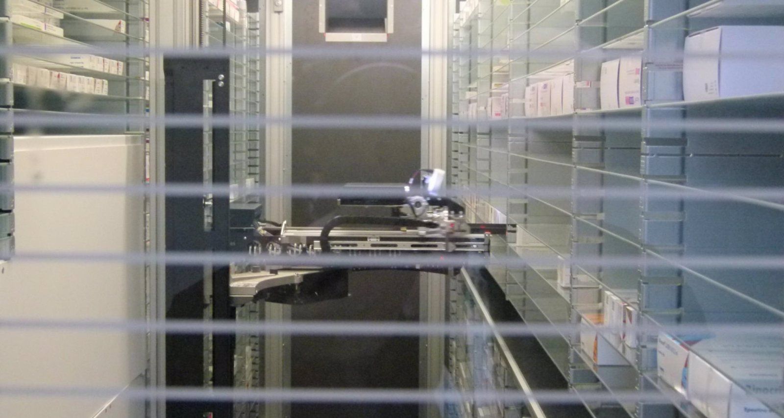 La Fundación Alcorcón amplía las consultas de Farmacia e instala robots para dispensar medicamentos a no ingresados