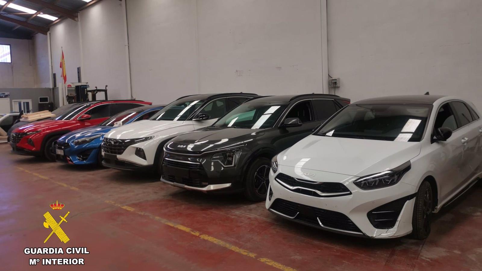 Cae una organización especializada en el robo, falsificación y receptación de vehículos