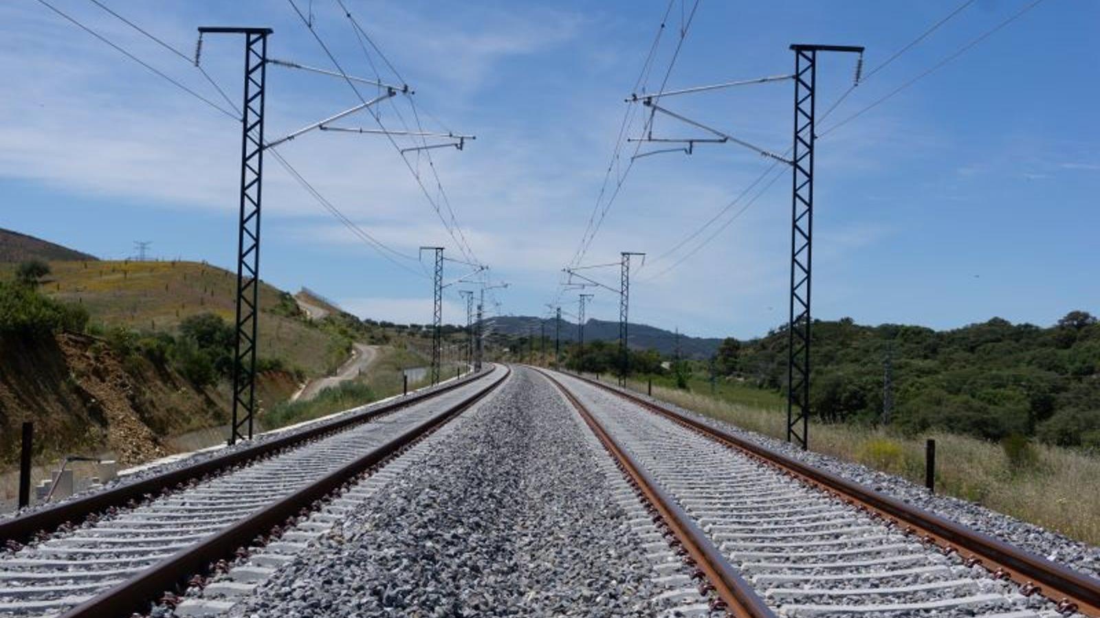 Avanzan las obras en la línea de alta velocidad entre Madrid y Andalucía iniciadas hace más de un mes