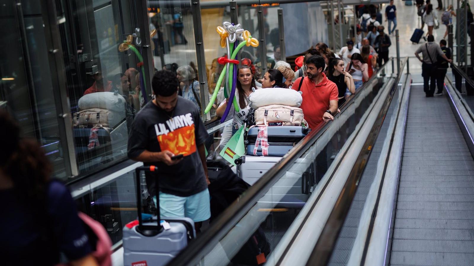 Barajas registra más de 28,4 millones de pasajeros en el primer semestre, un 29,3% más