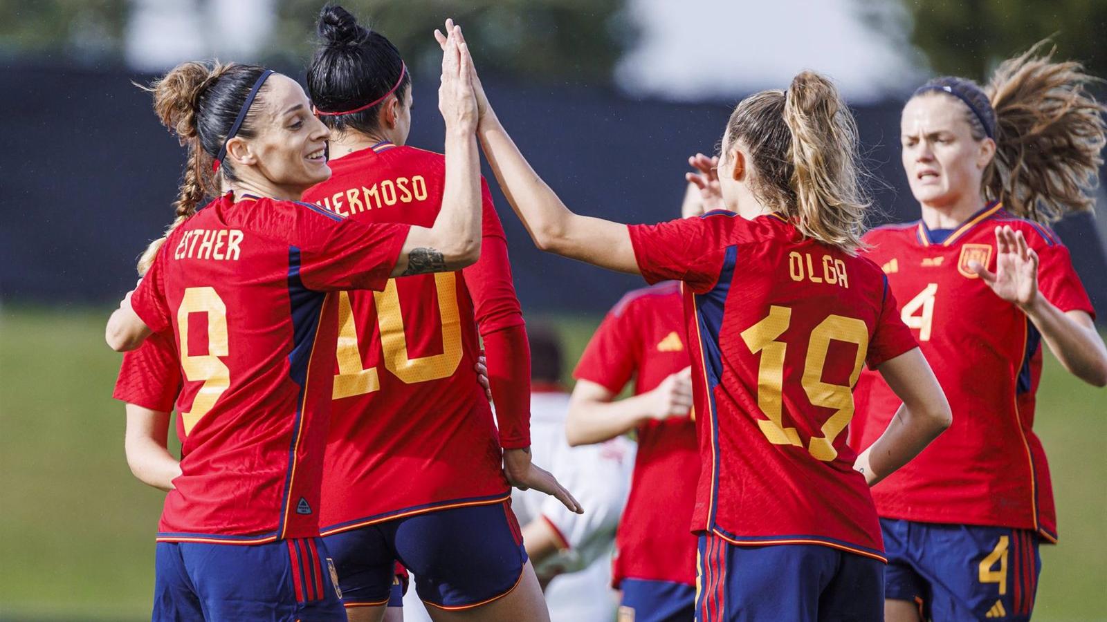 España arrasa a Vietnam en su último test antes del Mundial