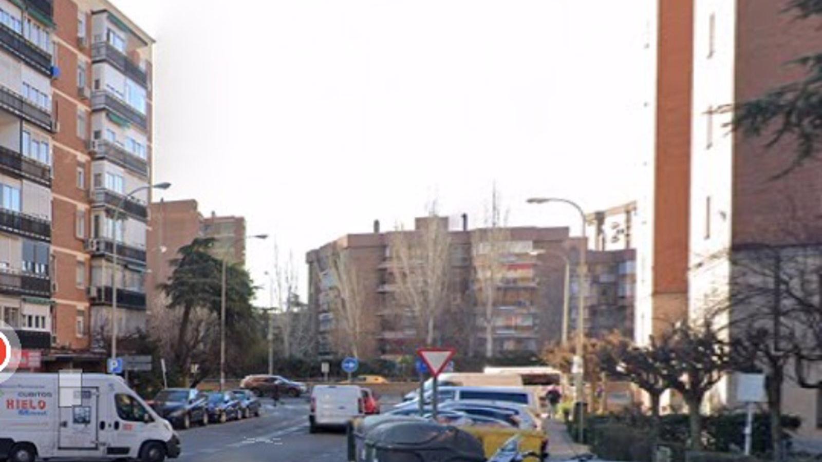 Herido un hombre de 73 años víctima del robo al tirón de su móvil en Batán