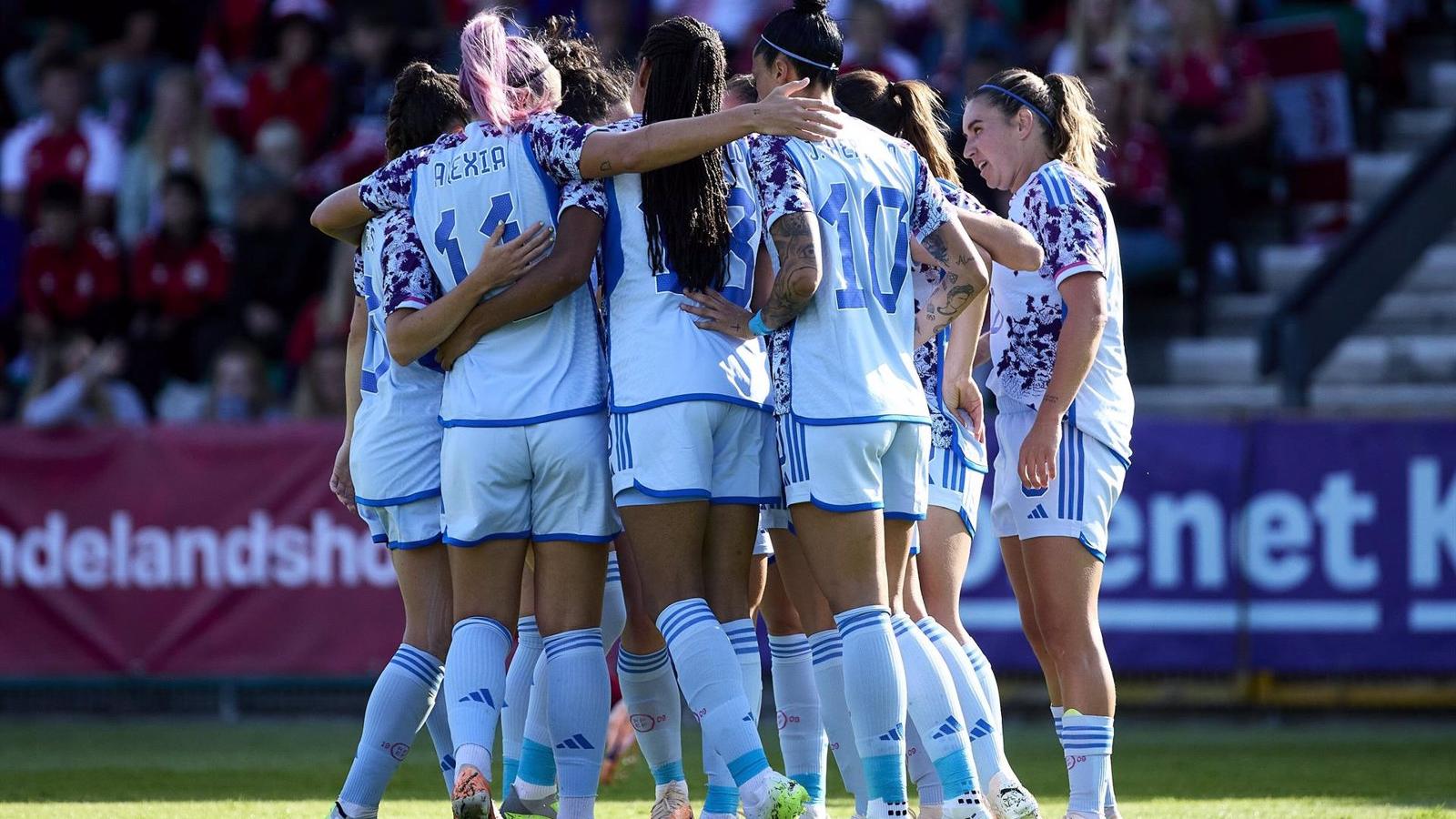 España quiere mostrar crecimiento, ambición y unión